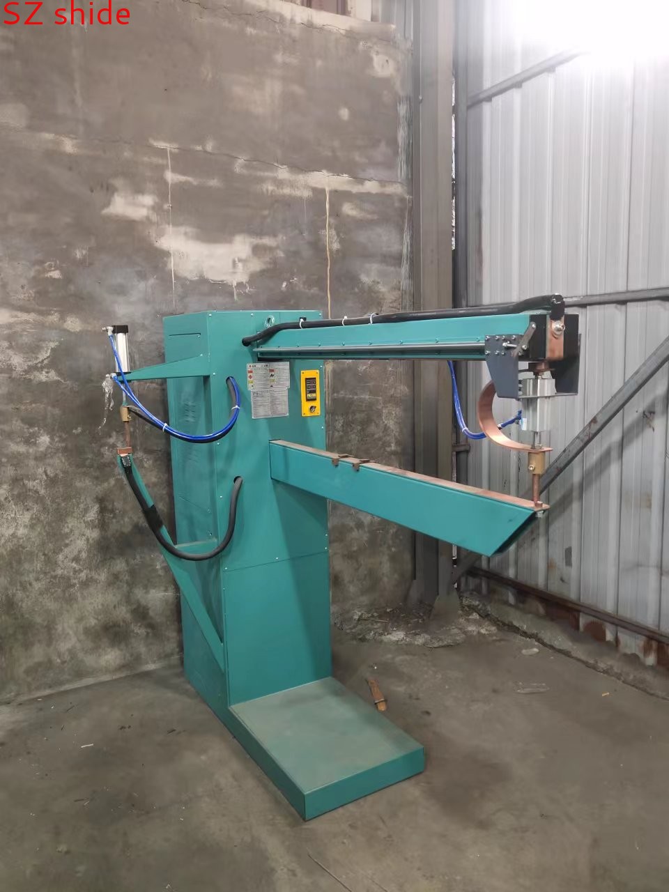 水塔設備，保溫水箱設備