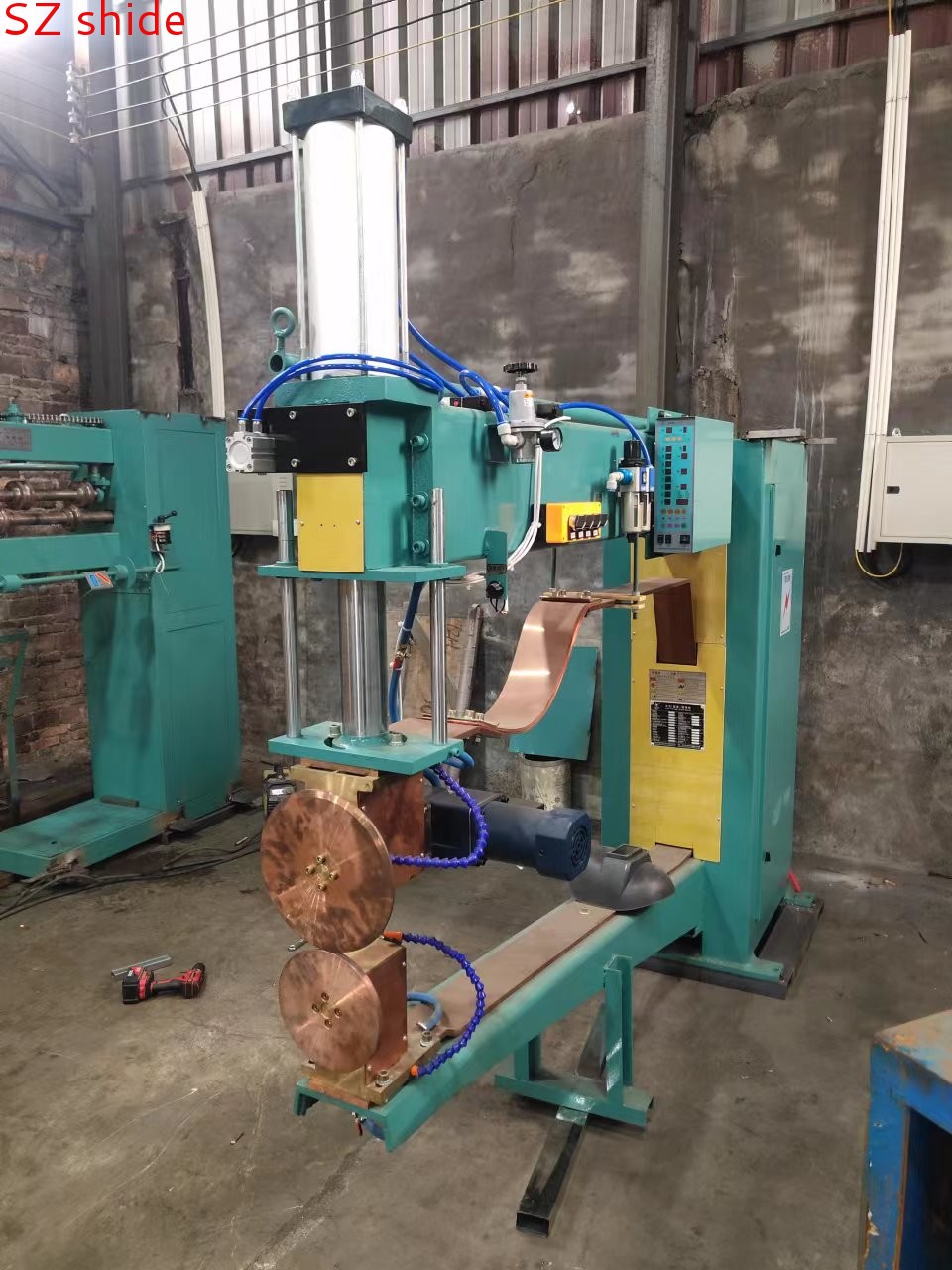 水塔設備，保溫水箱設備